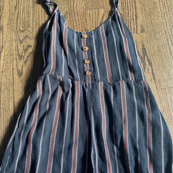 garage romper - Picture 1 of 2